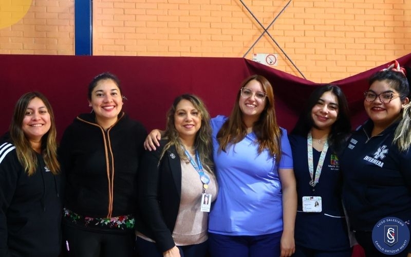 Con alegría y prevención: Vacunación contra la Influenza en el COM