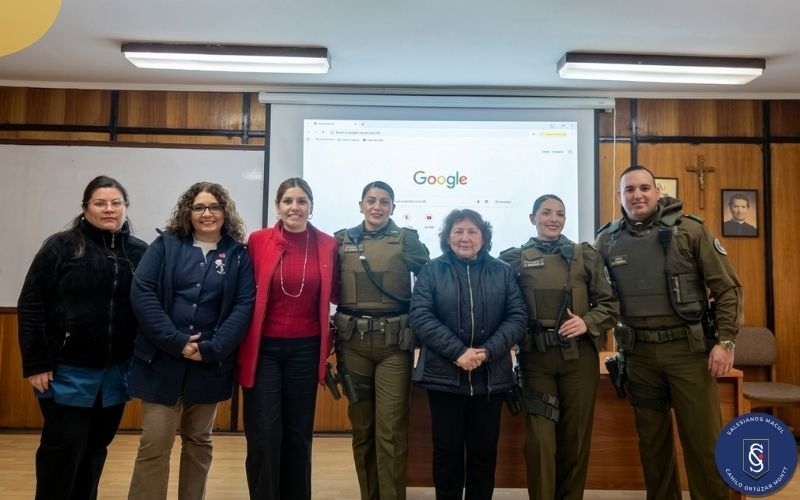 Charlas preventivas contra el ciberacoso: Carabineros junto a la comunidad escolar