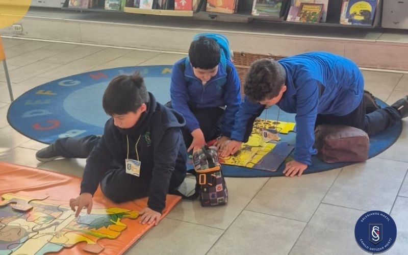 Salida Pedagógica Segundos básicos a la Biblioteca de Santiago