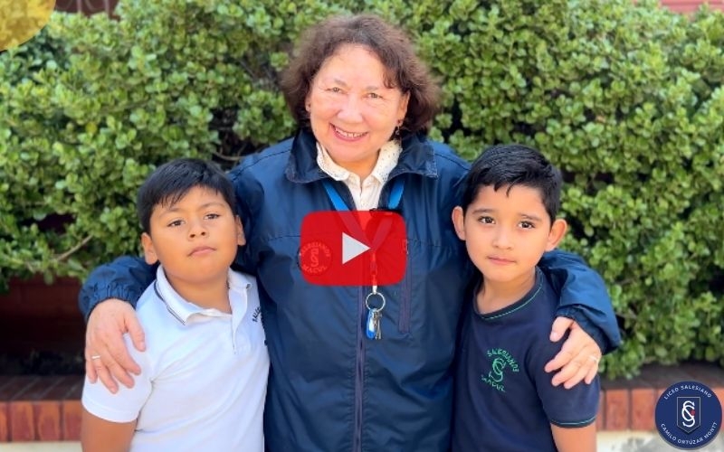 Un saludo especial de nuestra Rectora por Semana Santa