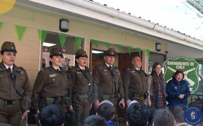 Día del Carabinero: Una celebración con los más pequeños del COM